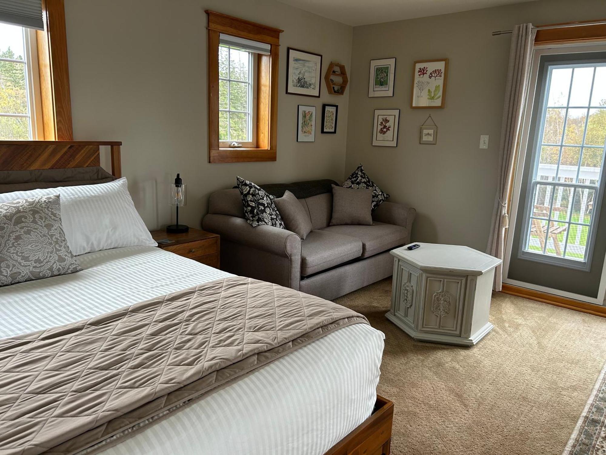 Tides Inn Guest Suites Halls Harbour Екстер'єр фото