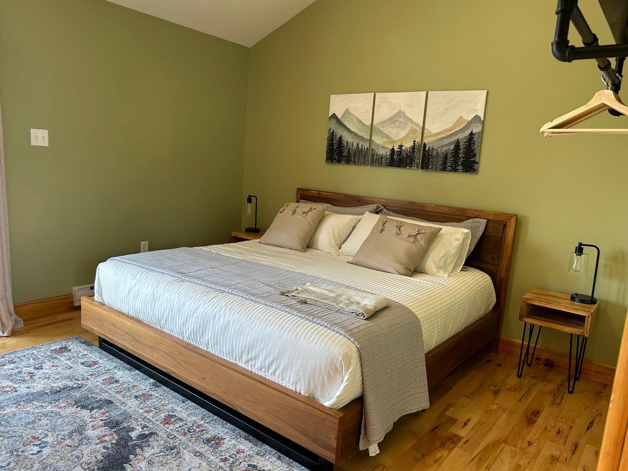 Tides Inn Guest Suites Halls Harbour Екстер'єр фото
